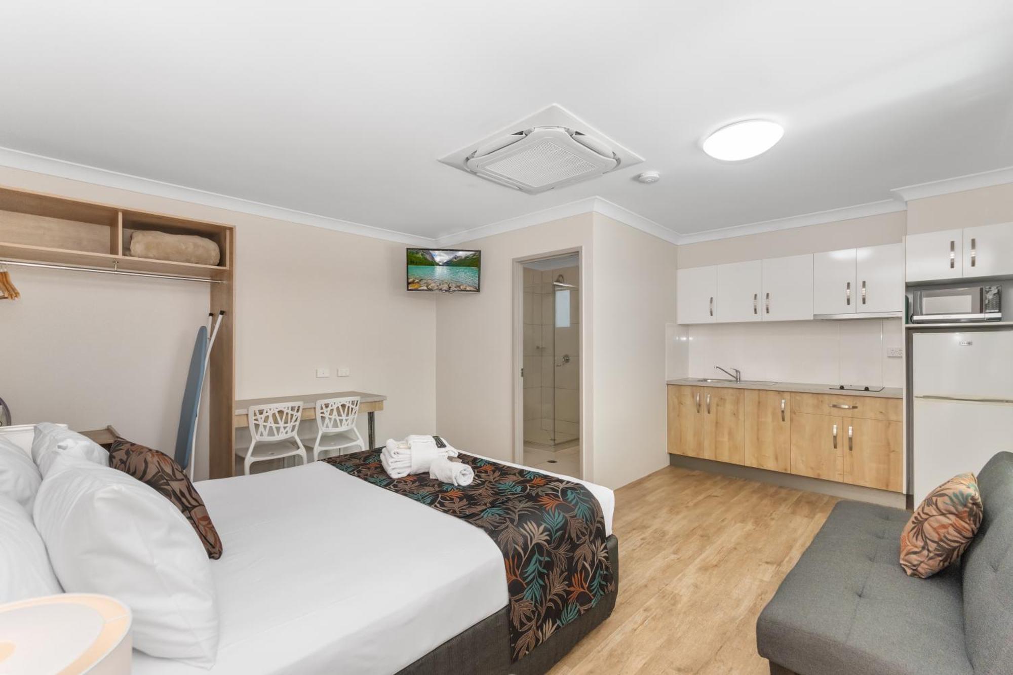 Castle Crest Motel Townsville Ngoại thất bức ảnh